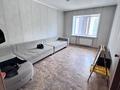 2-комнатная квартира · 56.5 м² · 2/10 этаж, Каирбекова 371/1 — возле супермаркета Солнечный за 27 млн ₸ в Костанае — фото 4
