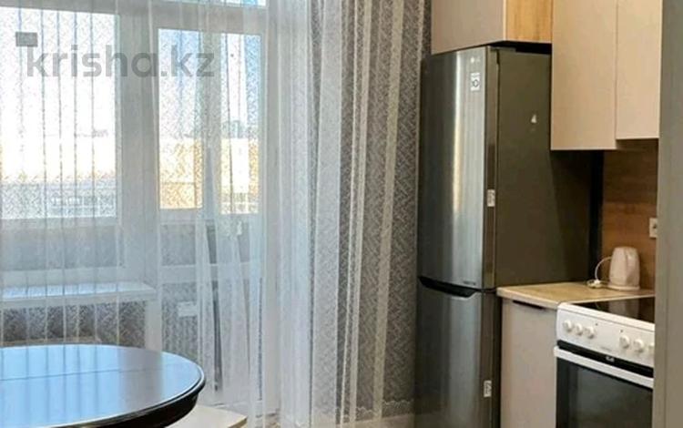 1-комнатная квартира · 39 м² · 3/9 этаж, Толе би 25, 25А, 14, 14/1, 12, 12/2, 12/1 за 26 млн ₸ в Астане, Нура р-н — фото 2