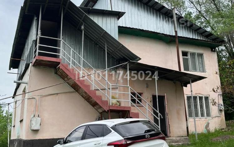Жеке үй · 4 бөлме · 100 м² · 14 жүзд., Кеңсай ш/а., Крайняя 36е, бағасы: 75 млн ₸ в Алматы, Медеуский р-н — фото 2