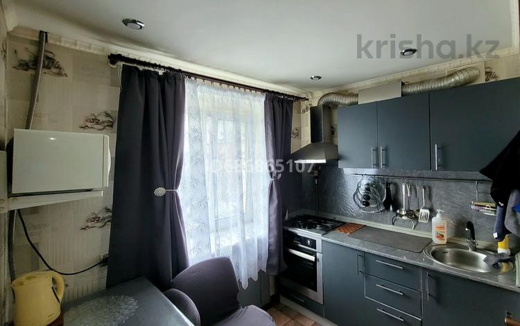 2-комнатная квартира · 45 м² · 4/5 этаж, Гагарина 42 — В районе Огонька,Зангара,Бассейна за 15 000 ₸ в Риддере — фото 34
