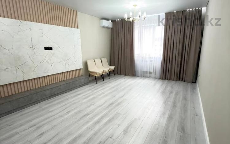 3-бөлмелі пәтер · 94.4 м² · 5/5 қабат, мкр. Алтын орда, Тауелсиздик, бағасы: 40 млн ₸ в Актобе — фото 15