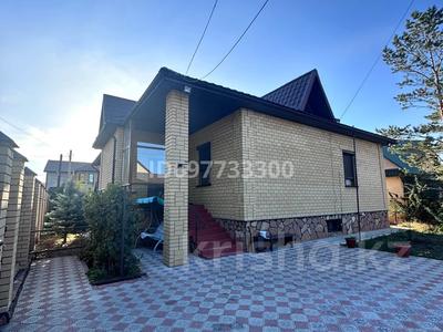 Отдельный дом · 7 комнат · 345 м² · 8 сот., Переулок Казыбека 15/1 — Потапова-Аргынбаева за 120 млн 〒 в Павлодаре