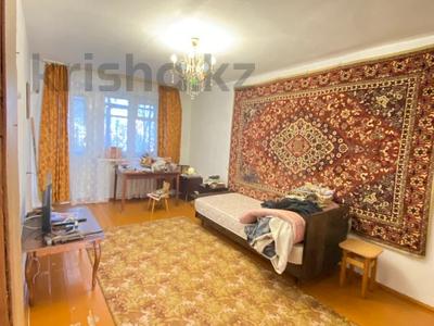 3-бөлмелі пәтер · 60 м² · 2/5 қабат, Комарова 13, бағасы: 15.9 млн 〒 в Костанае