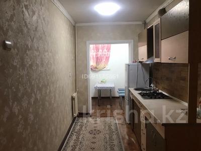 2-комнатная квартира, 70 м², 1/4 этаж, Ерубаев 12 — Жағашты базар за 21 млн 〒 в Туркестане