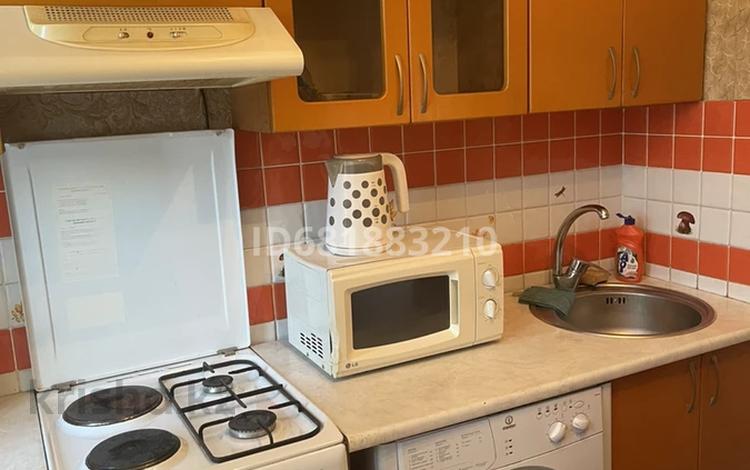 1-комнатная квартира · 35 м² · 3/5 этаж, Жумабаева 101 — Букетова за 10 000 ₸ в Петропавловске — фото 4