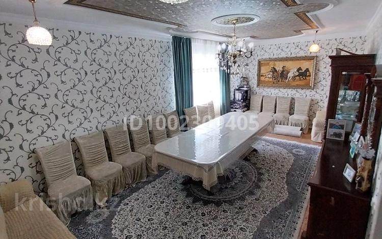 Отдельный дом · 6 комнат · 223 м² · 8 сот., Мамажанова 27 — Возле т/д&quot;Казына&quot; за 65 млн 〒 в Жезказгане — фото 2