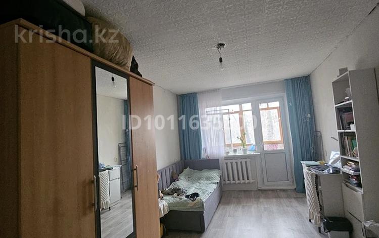 1-бөлмелі пәтер · 31 м² · 3/5 қабат, мкр Юго-Восток, Мкр Юго-Восток, Республики 34, бағасы: 14 млн ₸ в Караганде, Казыбек би р-н — фото 2