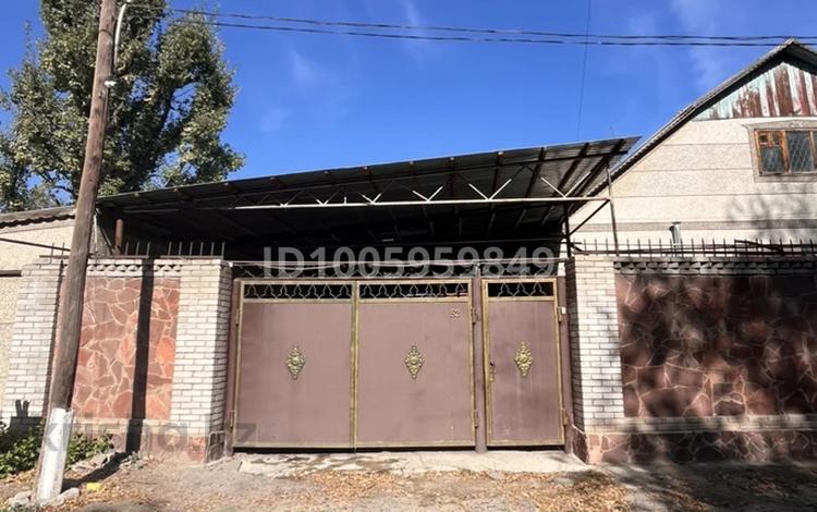 Отдельный дом · 5 комнат · 147.5 м² · 5.5 сот., Курманбека Сагындыкова 52А — Желтоксан за 50 млн 〒 в Таразе — фото 2