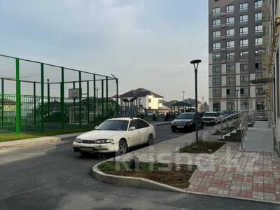 2-комнатная квартира · 55 м² · 8/9 этаж, Толеметова за 24.5 млн 〒 в Шымкенте, Каратауский р-н