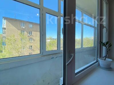 2-бөлмелі пәтер · 53.8 м² · 3/5 қабат, проспект Алии Молдагуловой, бағасы: 16 млн ₸ в Актобе