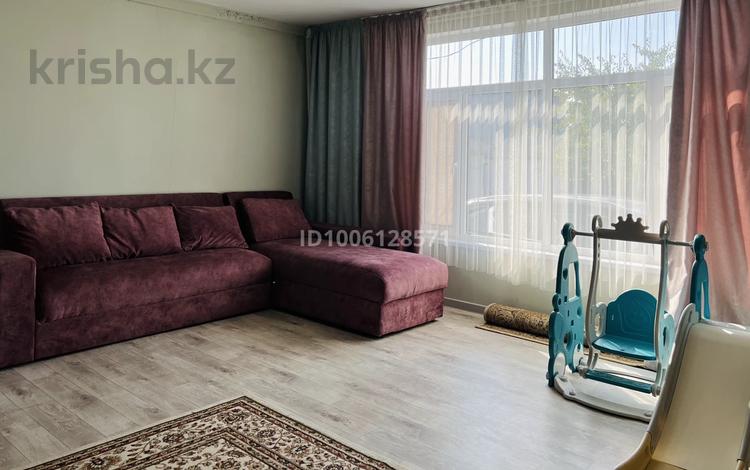Отдельный дом · 5 комнат · 300 м² · 5 сот., Бірлік 565 — Школы и садика Күншуақ за 50 млн ₸ в Уштереке — фото 2