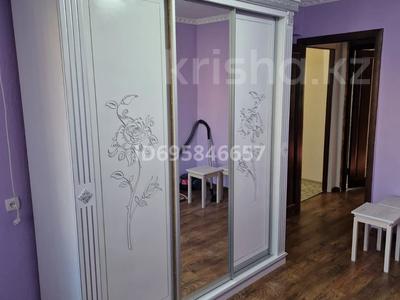 2-комнатная квартира · 47 м² · 2/5 этаж, Мкр.Привокзальный-5 за 17 млн 〒 в Атырау, мкр Привокзальный-5