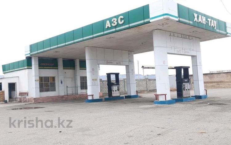 Магазины и бутики, склады, азс, автосервисы и автомойки · 400 м² за 33 млн 〒 в Жамбылской обл., Байзак — фото 10