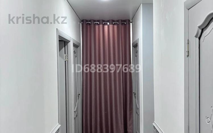 3-комнатная квартира · 78 м² · 2/6 этаж, 31Б мкр 18 за 21 млн 〒 в Актау — фото 19