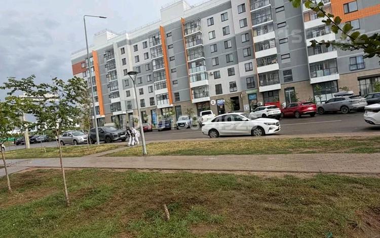 2-комнатная квартира · 63 м² · 2/7 этаж, Е-117 39, 40, 41, 42 за 31.5 млн ₸ в Астане, Есильский р-н — фото 2