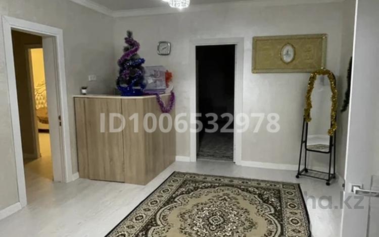Жеке үй · 3 бөлме · 140 м² · 6 сот., Кустанайская 3/2 — Баймуханова шашлычная у дяди гадима, бағасы: 350 000 〒 в Атырау, мкр Привокзальный-5 — фото 2