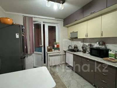 2-комнатная квартира · 54 м² · 1/5 этаж, мкр 11 за 19.5 млн ₸ в Актобе