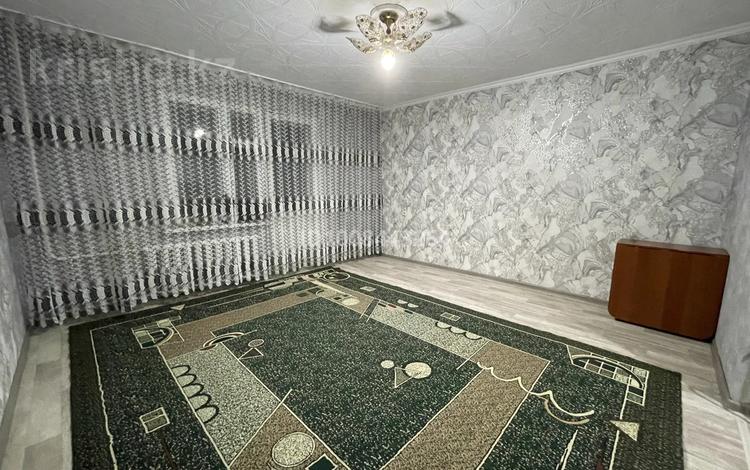 3-бөлмелі пәтер · 68.5 м² · 6/9 қабат, Энергетик 1 — Рынок Северный, бағасы: 250 000 ₸ в Семее — фото 2