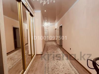 2-бөлмелі пәтер · 103 м² · 3/12 қабат, мкр Шугыла, Жуалы 29, бағасы: 48 млн ₸ в Алматы, Наурызбайский р-н