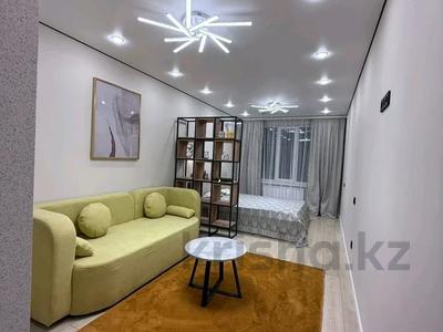 2-бөлмелі пәтер · 40 м² · 4/9 қабат, Райымбек 590/16, бағасы: 29.5 млн 〒 в Алматы, Наурызбайский р-н