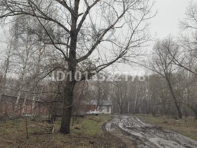 Участок · 10 соток, Музейная — Напротив ОРЦ ,,Алтай ‘’ за 9 млн ₸ в Усть-Каменогорске, Меновное