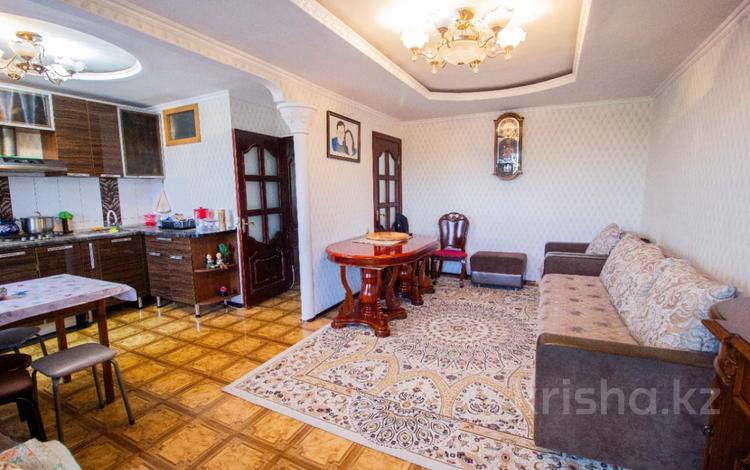 4-комнатная квартира, 78 м², 4/4 этаж, Толебаева за 22 млн 〒 в Талдыкоргане — фото 10