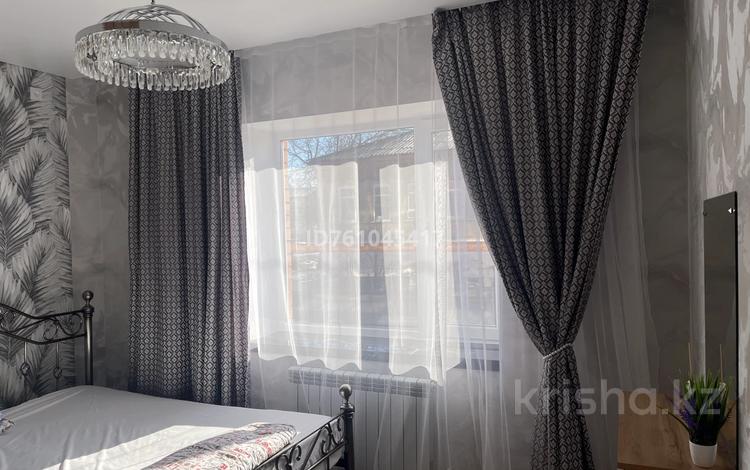 1-комнатная квартира · 56 м² · 1/4 этаж, Кайрат Жумагалиева 31 — Абиш кекилбаева за 2 500 ₸ в Уральске — фото 2