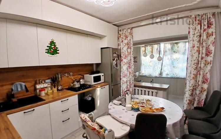 4-бөлмелі пәтер · 100 м² · 5/5 қабат, КИСЛОВОДСКАЯ 42 — РАЙЫМБЕКА, бағасы: ~ 46 млн ₸ в Алматы, Алмалинский р-н — фото 24