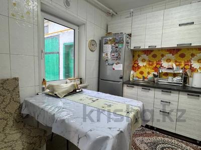 Отдельный дом · 5 комнат · 93.5 м² · 5 сот., мкр Юго-Восток, Нуржанова за 40 млн 〒 в Караганде, Казыбек би р-н