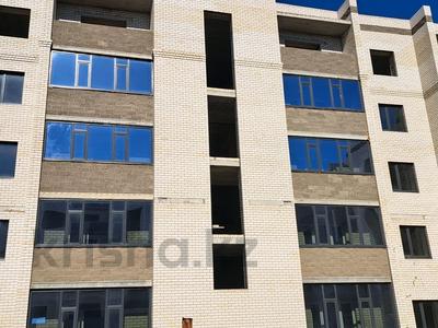 2-бөлмелі пәтер · 71.6 м² · 4/5 қабат, Алтын орда ш/а. 355, бағасы: 17.2 млн ₸ в Актобе, мкр. Алтын орда