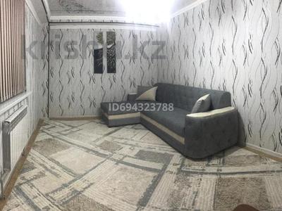 2-комнатная квартира, 51 м², 7/9 этаж помесячно, мкр Астана за 180 000 〒 в Шымкенте, Каратауский р-н