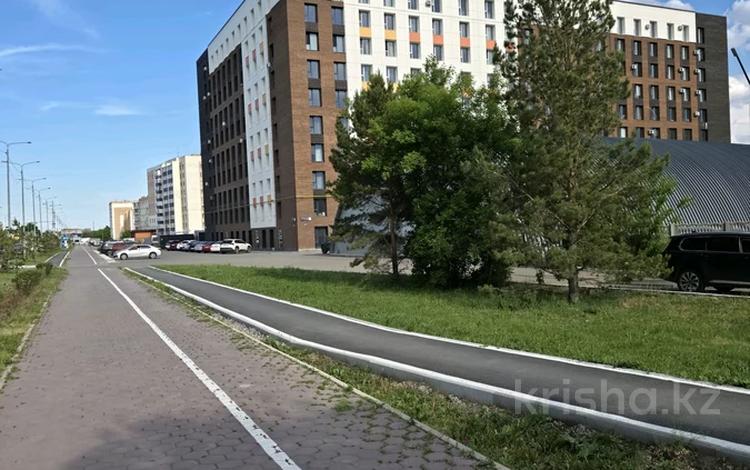 2-бөлмелі пәтер · 40 м² · 8/9 қабат, Центральный 50А, бағасы: 150 000 ₸ в Кокшетау — фото 17