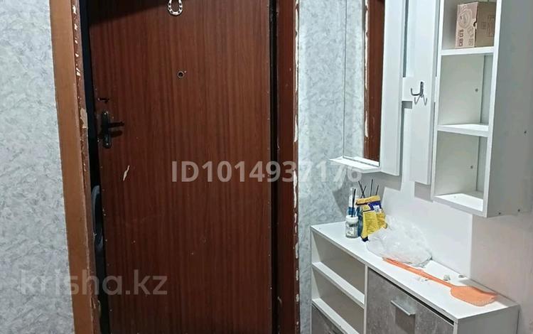 3-комнатная квартира · 65 м² · 2/2 этаж, Октябрьская за 8.5 млн ₸ в Аулиеколе — фото 2