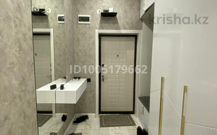 3-бөлмелі пәтер · 105 м² · 6 қабат, 19-й мкр 40/1, бағасы: 33.9 млн ₸ в Актау — фото 2