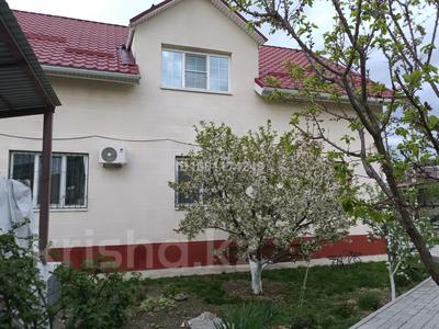 Жеке үй · 6 бөлме · 200 м² · 12 сот., Тянь-Шань, бағасы: 111 млн ₸ в Боралдае (Бурундай), мкр Водник-2