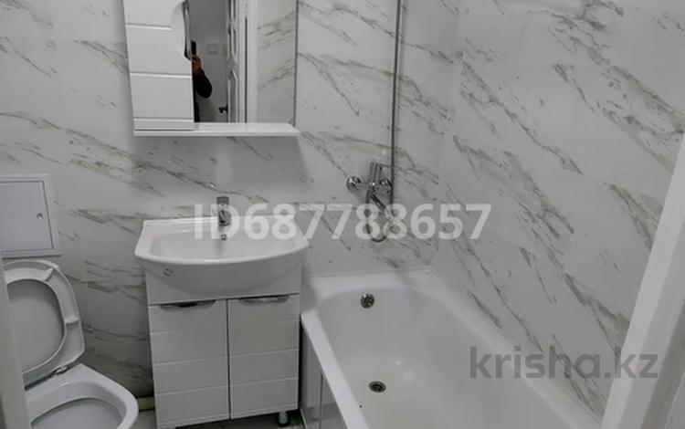 2-бөлмелі пәтер · 45 м² · 3/5 қабат, мкр Центральный 28 — Сатпаева 28, бағасы: 180 000 〒 в Атырау — фото 7