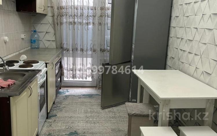 1-комнатная квартира · 60 м², 11 улица 33-2 — Напротив Алатау медиа, Балкон за 7 000 〒 в Туркестане — фото 17