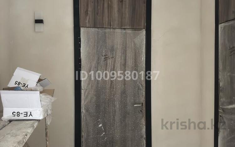3-бөлмелі пәтер · 164.5 м² · 3/3 қабат, Достық 18, бағасы: 25 млн ₸ в Актау, мкр Приморский — фото 2