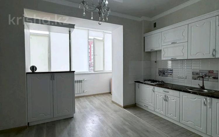 1-комнатная квартира · 58 м² · 1/8 этаж, мкр. Алтын орда, мангилик ел за 21.5 млн ₸ в Актобе — фото 2