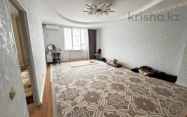 2-бөлмелі пәтер · 105 м² · 4/6 қабат, мкр Центральный, Сатпаева 39в, бағасы: 36 млн ₸ в Атырау — фото 2