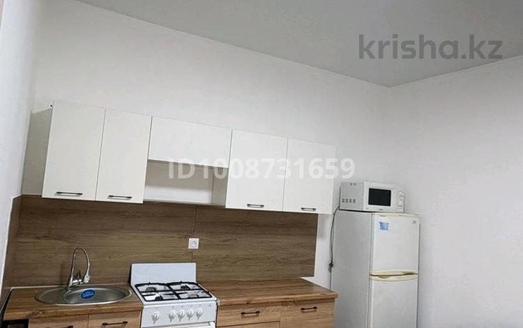 2-комнатная квартира · 40 м² · 1/1 этаж, мкр Новый Город, Четская 13 за 120 000 ₸ в Караганде, Казыбек би р-н — фото 2
