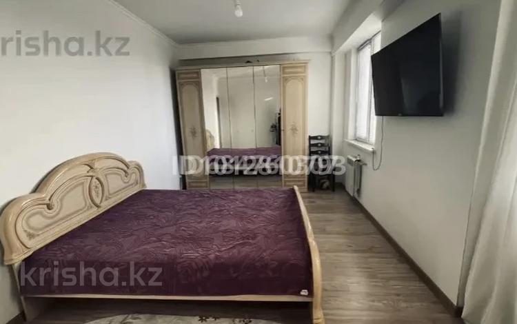 2-бөлмелі пәтер · 72 м² · 3/9 қабат, мкр Восток 63Г, бағасы: 30 млн ₸ в Шымкенте, Аль-Фарабийский р-н — фото 2