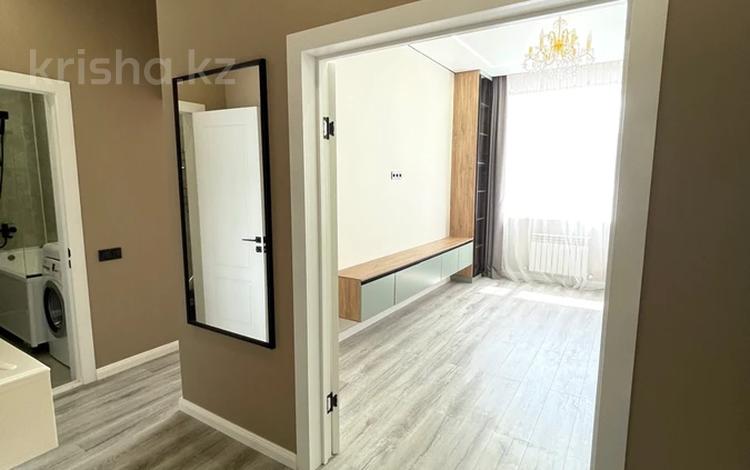 1-бөлмелі пәтер · 38 м² · 6/9 қабат, Раимбек батыра 54, бағасы: 250 000 ₸ в Астане — фото 3
