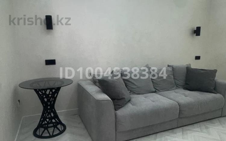 3-комнатная квартира · 100 м² · 1/10 этаж, Проспект Тауелсиздик 15 е — Проспект Тауелсиздик- Ул. Халел Досиухаиедұлы за 30 000 〒 в Актобе — фото 2