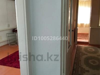 2-комнатная квартира · 58 м² · 2 этаж, Амангельды 57а — Мед колледж общежития касында, Диана магазин артында за 80 000 ₸ в Жетысае