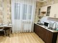 1-комнатная квартира, 46 м² посуточно, мкр Комсомольский, Туркестан 2 за 12 000 〒 в Астане, Есильский р-н — фото 7