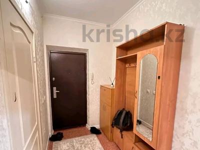 1-комнатная квартира, 40 м², 3/9 этаж, мкр Аксай-1 за 23.5 млн 〒 в Алматы, Ауэзовский р-н