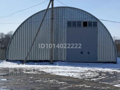 Өнеркәсіптік база · 7 сотық, Боралдай ш/а., Мкр Боралдай, ул. Барыс 46а, бағасы: 3 100 ₸ в Алматы, Алатауский р-н