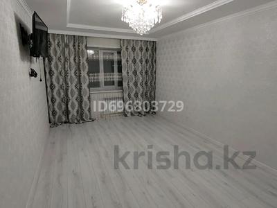 2-бөлмелі пәтер, 60 м², 2/9 қабат, мкр Юго-Восток, Муканова 82, бағасы: 28 млн 〒 в Караганде, Казыбек би р-н