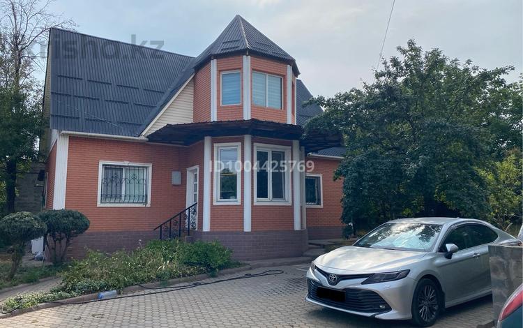 Жеке үй · 5 бөлме · 150 м² · 10 сот., мкр Таусамалы — Ориентир Жандосова Яссауи, бағасы: 850 000 〒 в Алматы, Наурызбайский р-н — фото 2